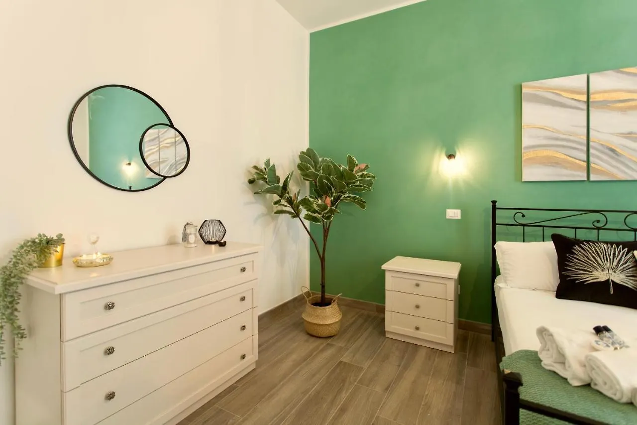 Etta Suite - Close Vatican Museum Roma Daire